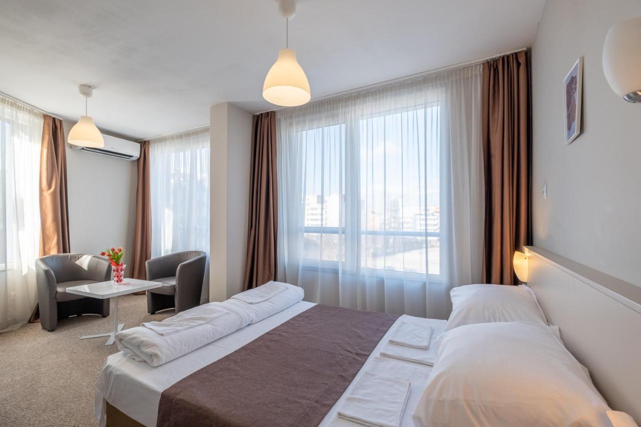 Blue Label Apart House Sofia Bagian luar foto