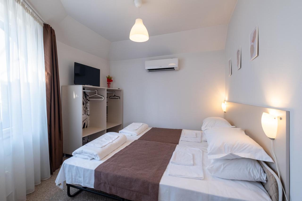Blue Label Apart House Sofia Bagian luar foto
