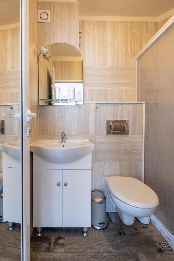 Blue Label Apart House Sofia Bagian luar foto
